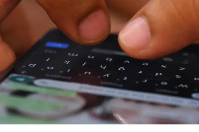 whatsapp-contact-showing-after-deletion